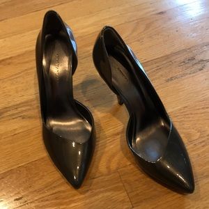 Ann Taylor Patent Leather Heel - Like New Size 6M